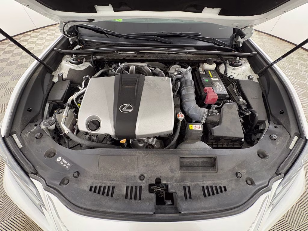2023 White Pearl Lexus ES 350 FWD Sedan