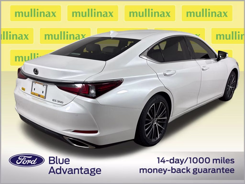2023 White Pearl Lexus ES 350 FWD Sedan