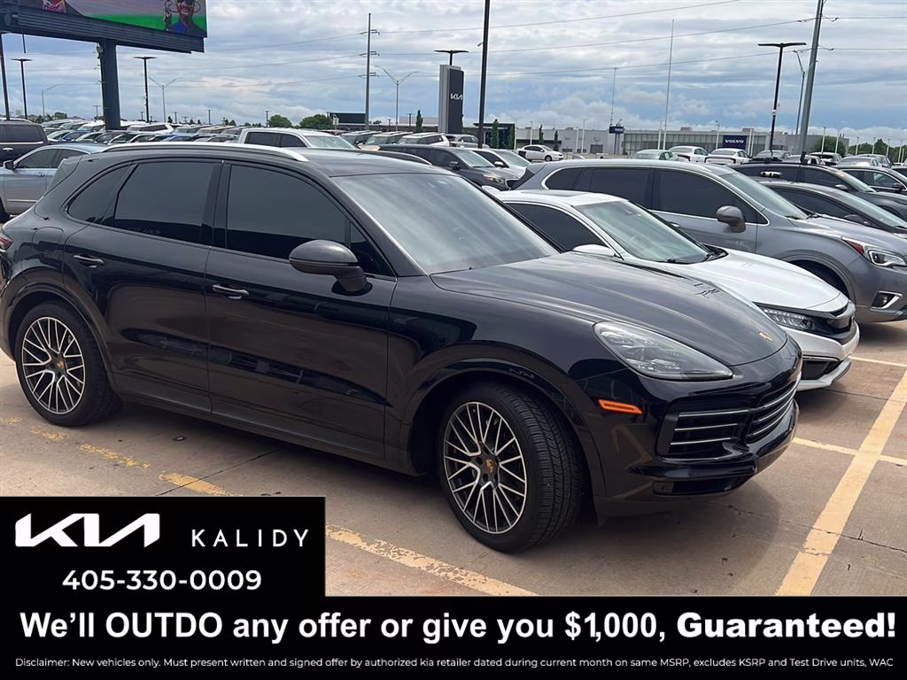 2019 Black Porsche Cayenne SUV AWD SUV