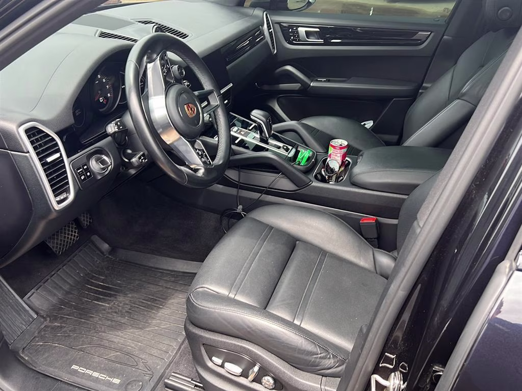 2019 Black Porsche Cayenne SUV AWD SUV