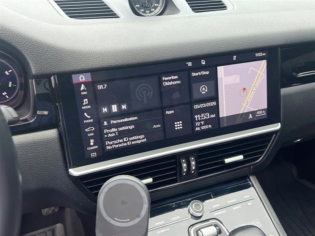 2019 Black Porsche Cayenne SUV AWD SUV