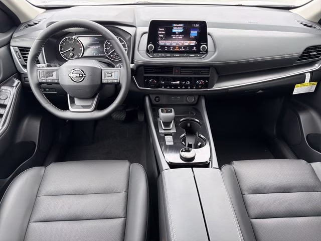 2026 Everest White Pearl Tricoat Nissan Rogue Dark Armor AWD SUV