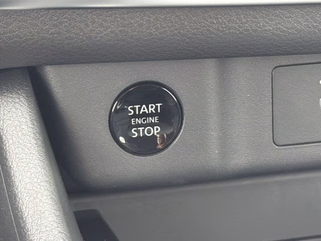 2026 Everest White Pearl Tricoat Nissan Rogue Dark Armor AWD SUV