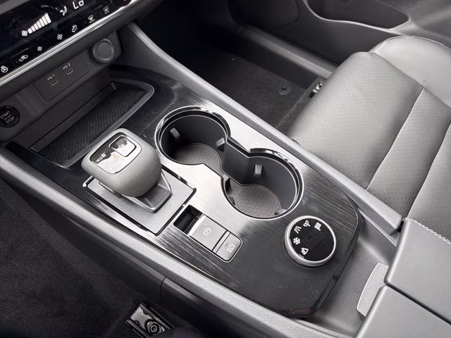 2026 Everest White Pearl Tricoat Nissan Rogue Dark Armor AWD SUV
