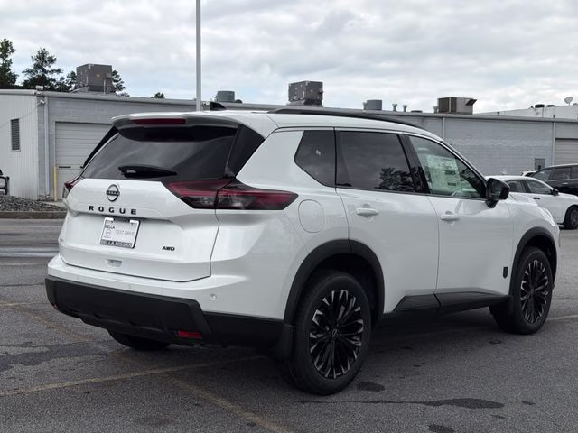 2026 Everest White Pearl Tricoat Nissan Rogue Dark Armor AWD SUV