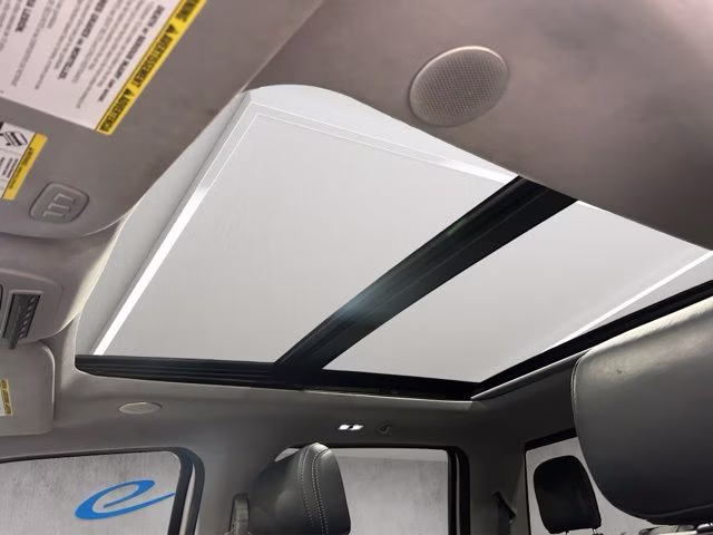2024 Star White Metallic Tri-Coat Ford Super Duty F-450 DRW Limited 4X4 Truck