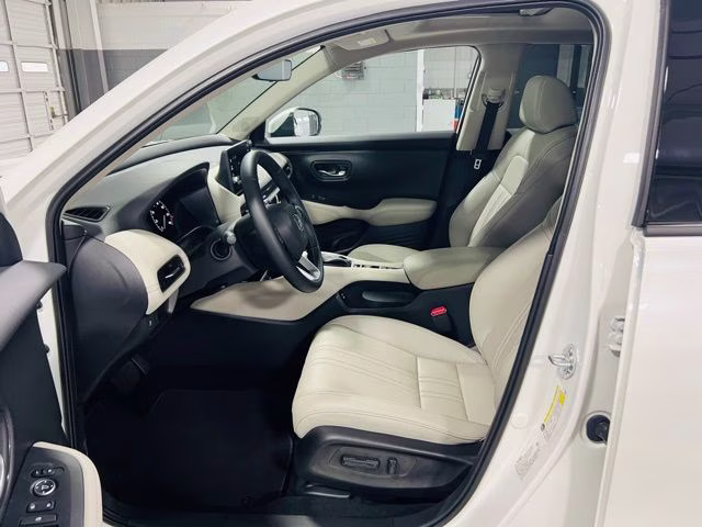2026 Platinum White Pearl Honda HR-V EX-L FWD SUV
