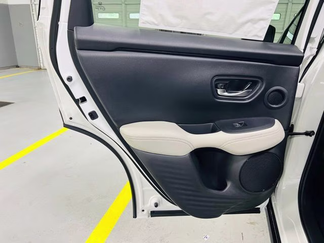 2026 Platinum White Pearl Honda HR-V EX-L FWD SUV