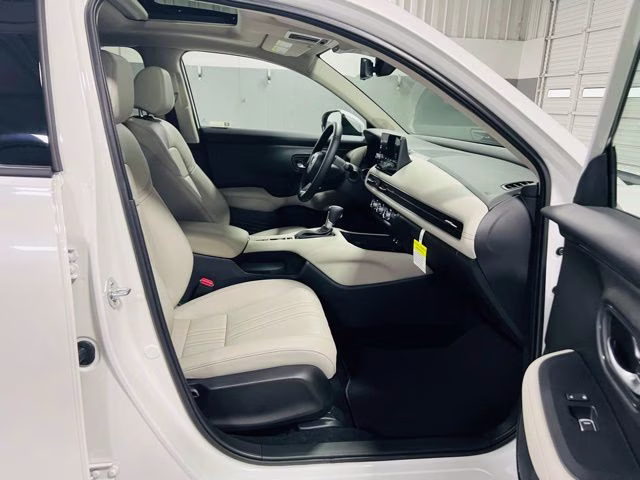 2026 Platinum White Pearl Honda HR-V EX-L FWD SUV