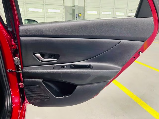 2025 Ultimate Red Hyundai Elantra SEL Convenience FWD Sedan