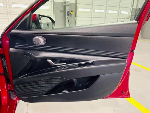 2025 Ultimate Red Hyundai Elantra SEL Convenience FWD Sedan