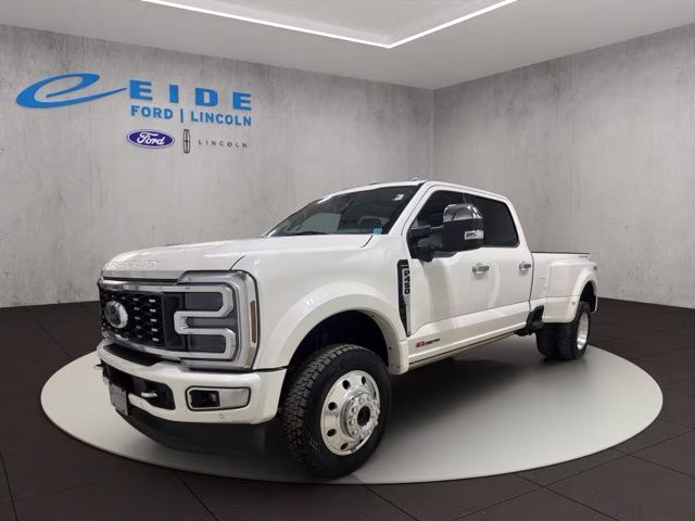 2024 Star White Metallic Tri-Coat Ford Super Duty F-450 DRW Limited 4X4 Truck