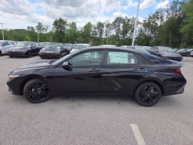 2026 Abyss Black Hyundai Elantra SEL Sport FWD Sedan