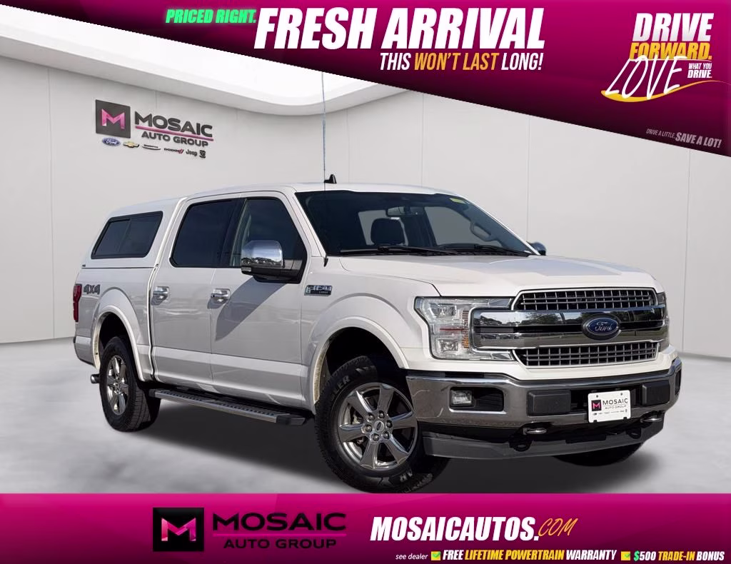 2019 White Platinum Clearcoat Metallic Ford F-150 Lariat 4X4 Truck