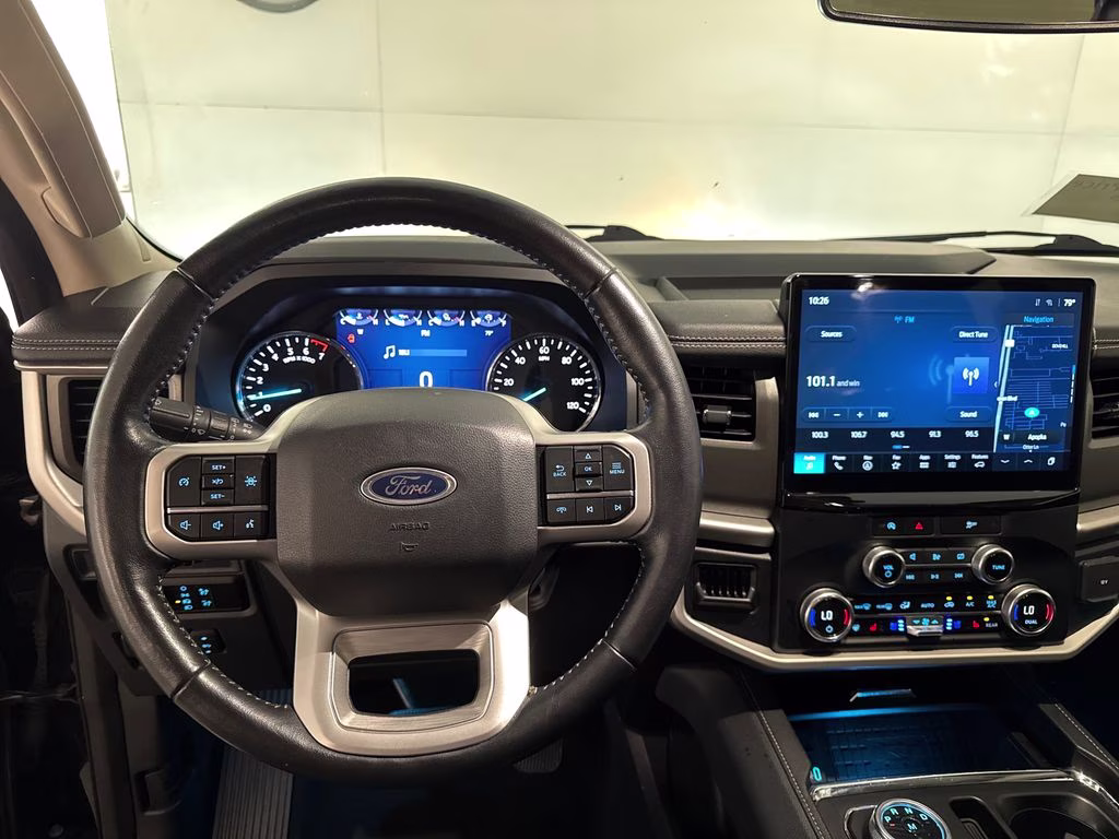 2024 Black Metallic Ford Expedition XLT RWD SUV