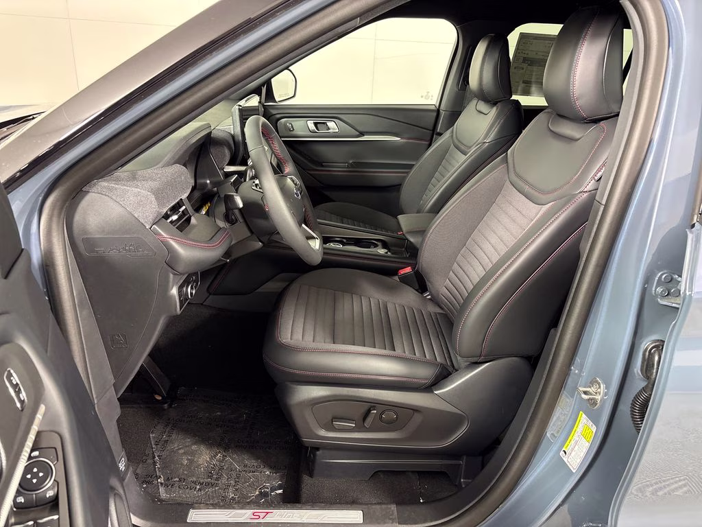 2026 Vapor Blue Metallic Ford Explorer ST-Line RWD SUV