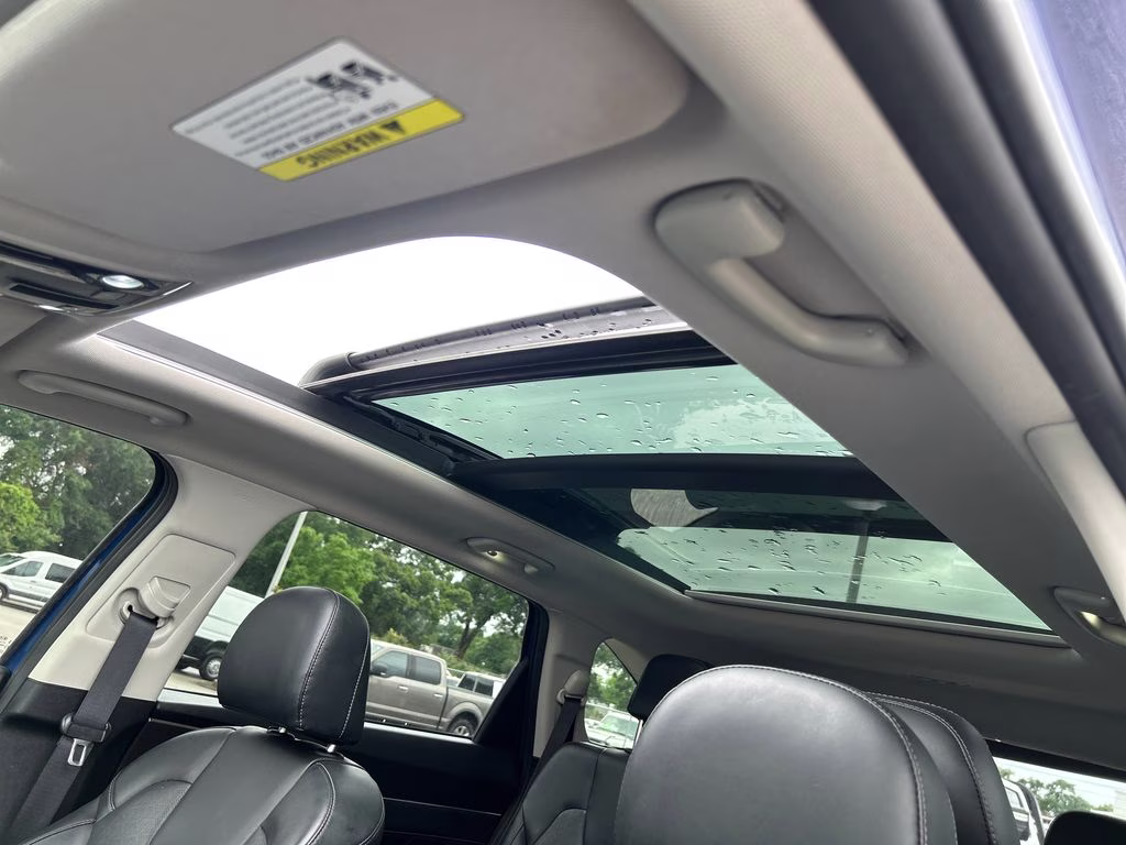 2021 Sapphire Blue Kia Sorento SX FWD SUV
