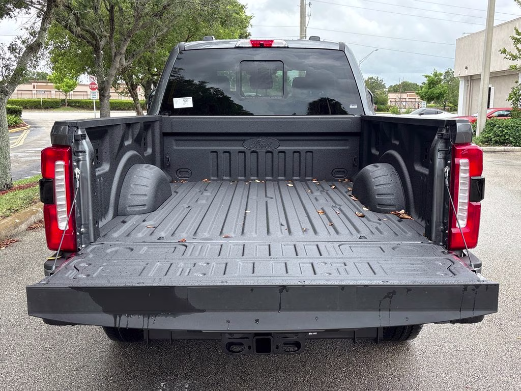 2026 Gray Metallic Ford Super Duty F-250 SRW Lariat 4X4 Truck