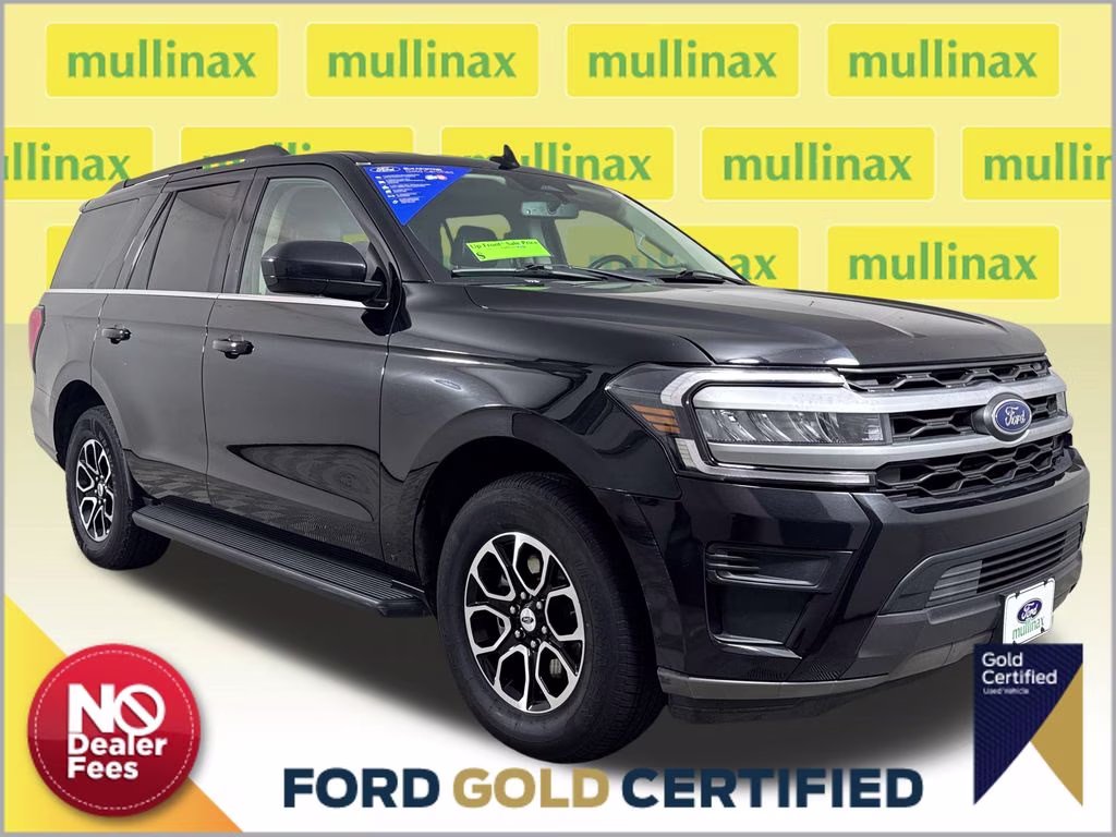 2024 Black Metallic Ford Expedition XLT RWD SUV