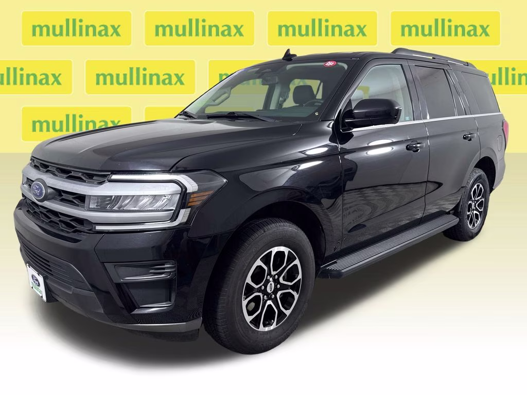 2024 Black Metallic Ford Expedition XLT RWD SUV