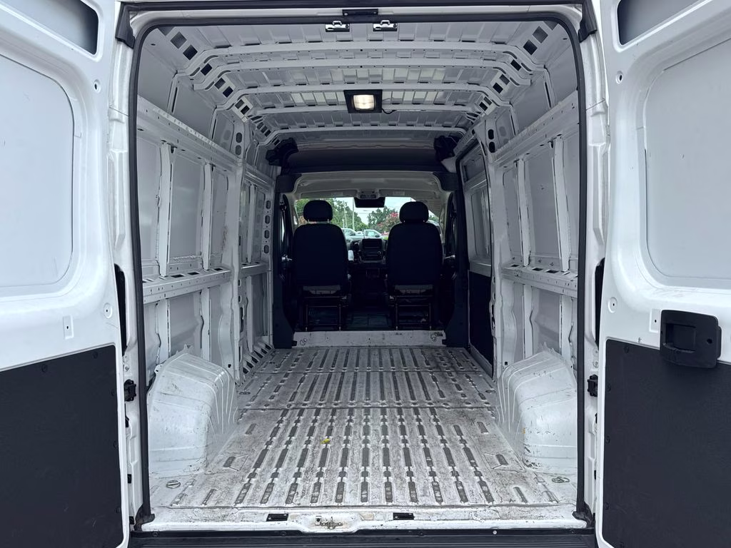 2024 Bright White Clearcoat Ram ProMaster 2500 High Roof FWD Van