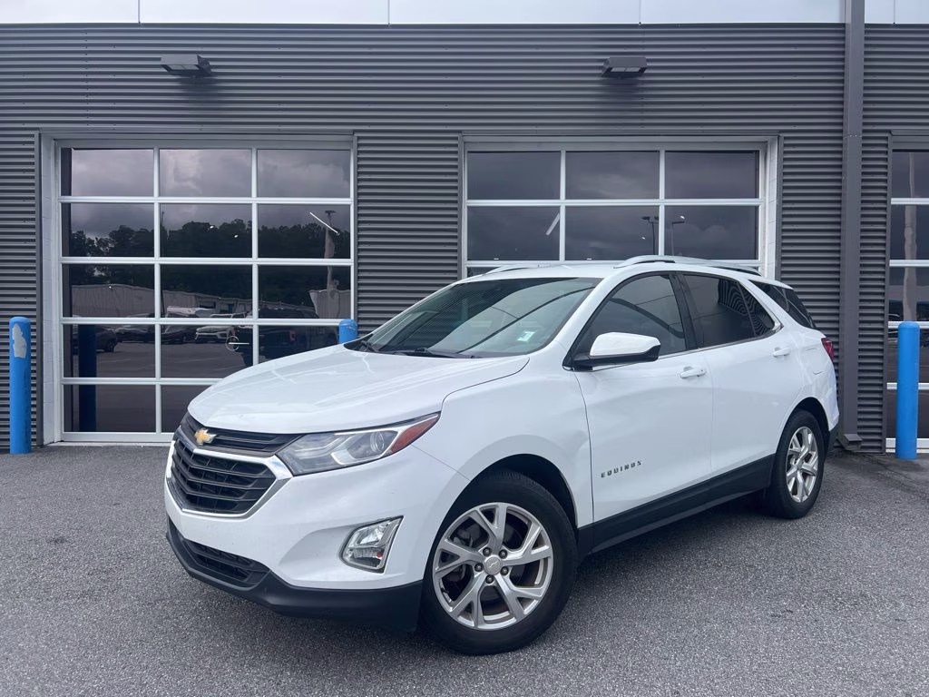 2020 Summit White Chevrolet Equinox LT FWD SUV