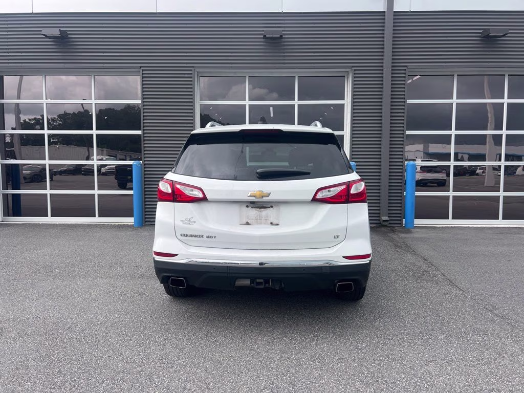 2020 Summit White Chevrolet Equinox LT FWD SUV
