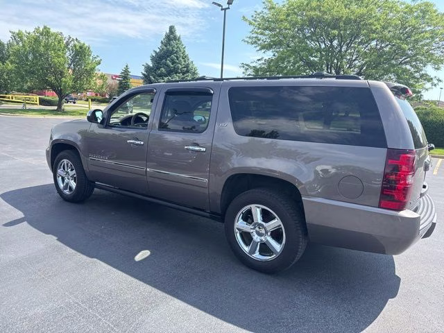 2014 Mocha Steel Metallic Chevrolet Suburban 1500 LTZ 4X4 SUV