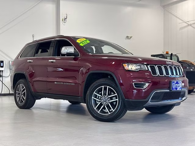 2022 Velvet Red Pearlcoat Jeep Grand Cherokee WK Limited 4X4 SUV