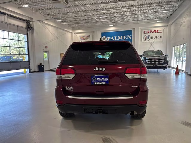 2022 Velvet Red Pearlcoat Jeep Grand Cherokee WK Limited 4X4 SUV