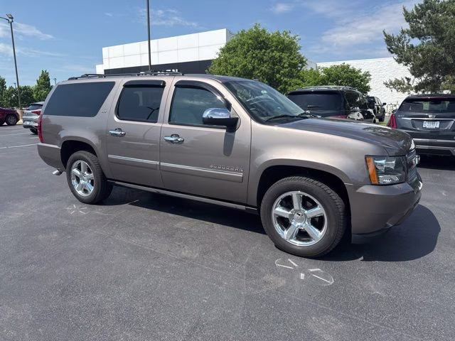2014 Mocha Steel Metallic Chevrolet Suburban 1500 LTZ 4X4 SUV