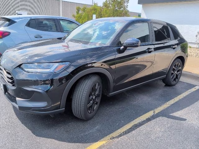 2025 Honda HR-V Sport AWD's photo