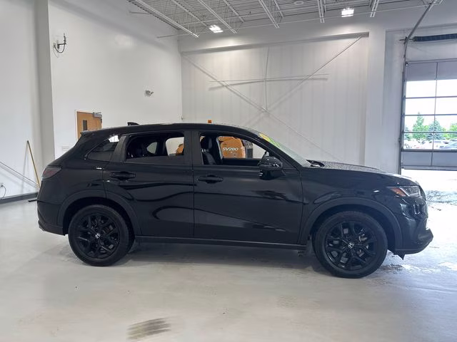 2025 Crystal Black Pearl Honda HR-V Sport AWD SUV
