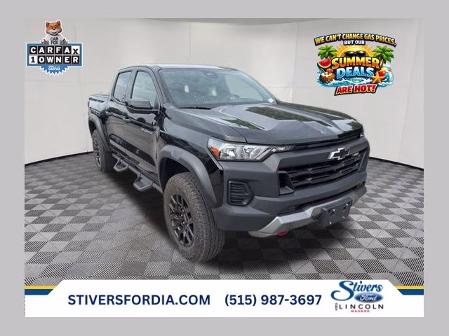2026 Black Chevrolet Colorado Trail Boss 4X4 Truck