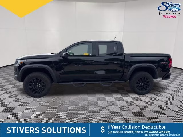 2026 Black Chevrolet Colorado Trail Boss 4X4 Truck