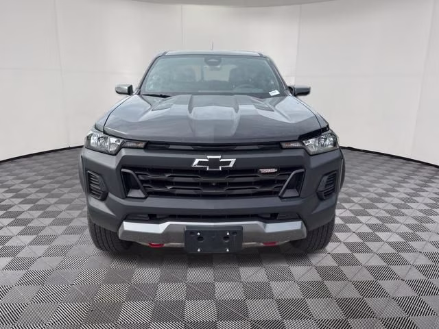 2026 Black Chevrolet Colorado Trail Boss 4X4 Truck
