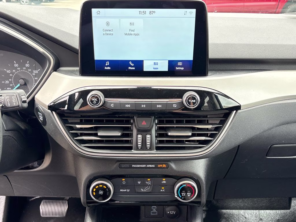 2022 Gray Metallic Ford Escape SE FWD SUV