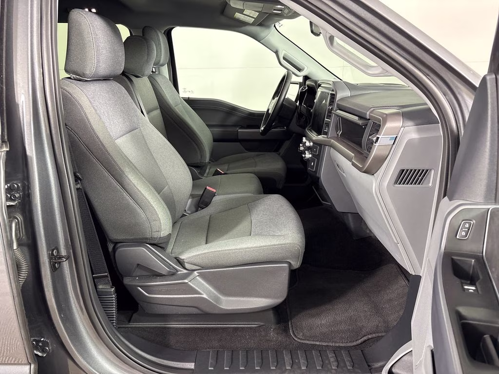 2025 Carbonized Gray Metallic Ford F-150 XLT 4X4 Truck