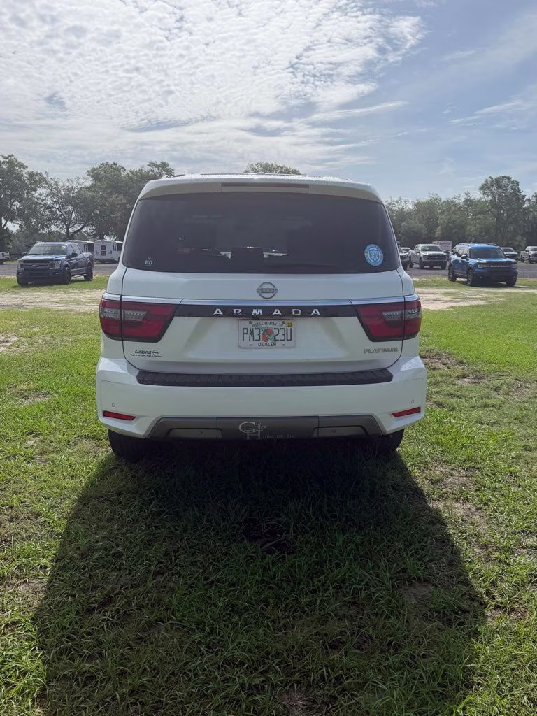 2022 Aspen White Tricoat Nissan Armada Platinum RWD SUV