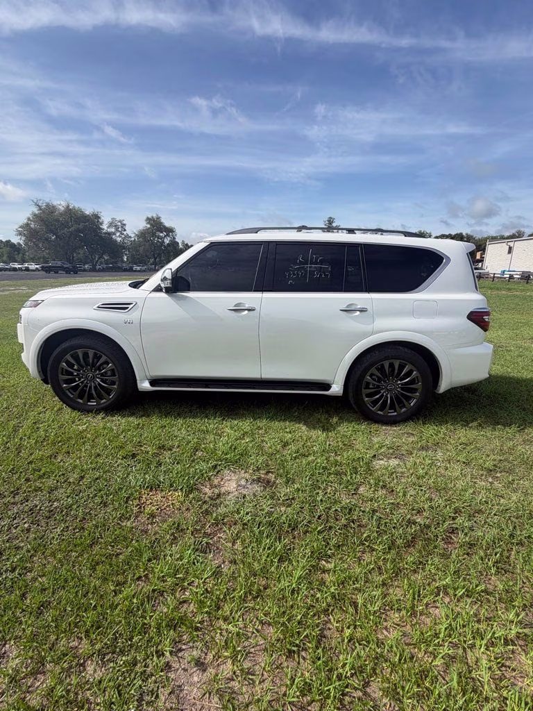 2022 Aspen White Tricoat Nissan Armada Platinum RWD SUV