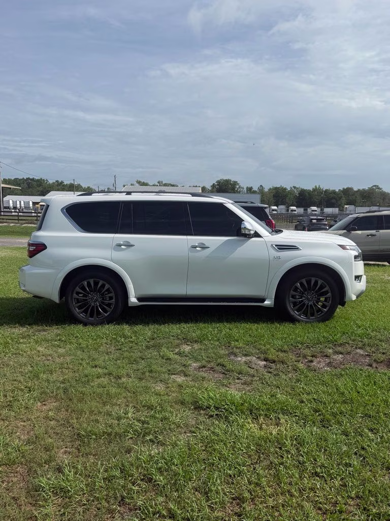 2022 Aspen White Tricoat Nissan Armada Platinum RWD SUV