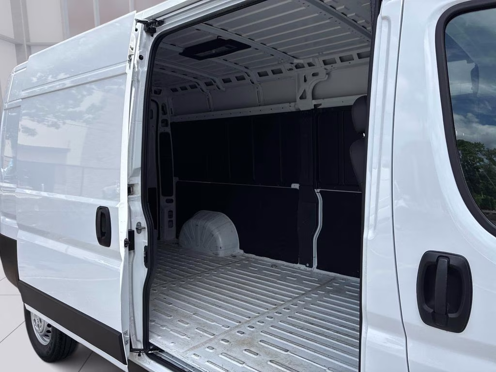 2026 Bright White Clearcoat Ram ProMaster 2500 High Roof FWD Van