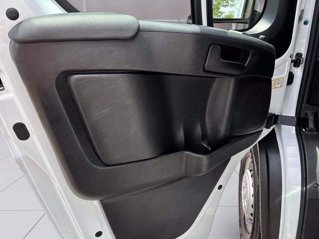 2026 Bright White Clearcoat Ram ProMaster 2500 High Roof FWD Van