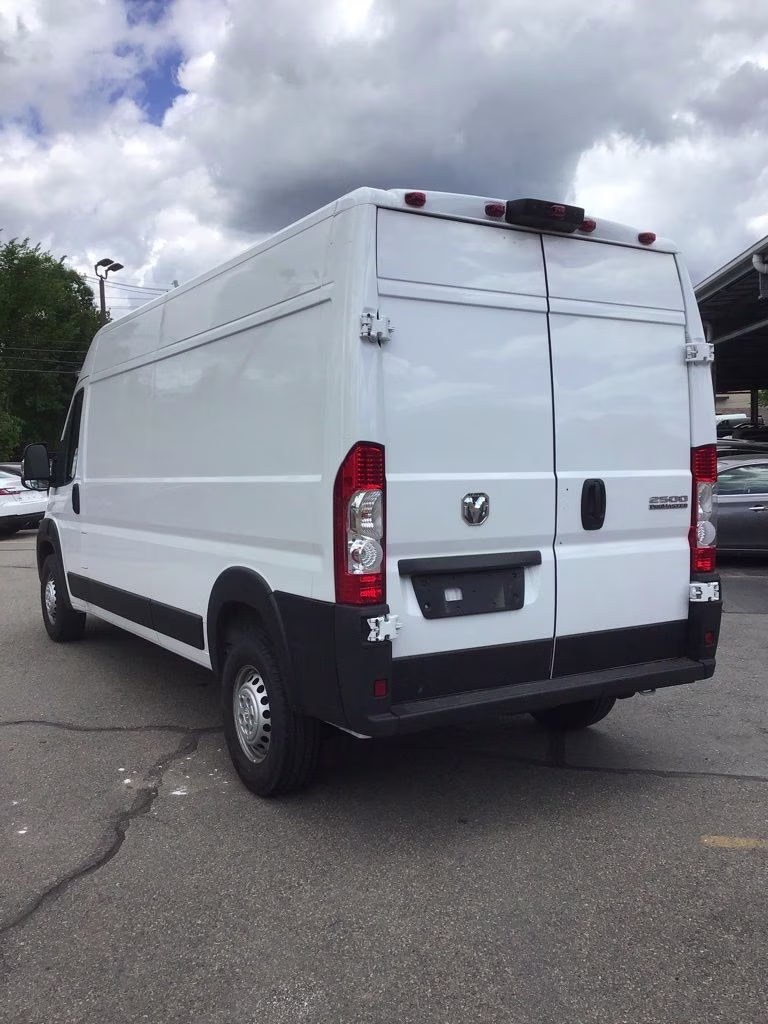 2026 Bright White Clearcoat Ram ProMaster 2500 High Roof FWD Van