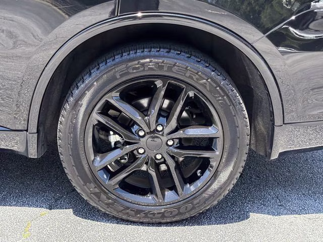 2024 DB Black Crystal Clearcoat Dodge Durango GT Plus RWD SUV