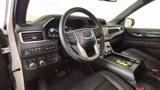 2023 White Frost Tricoat GMC Yukon Denali 4X4 SUV