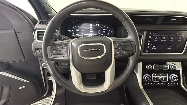 2023 White Frost Tricoat GMC Yukon Denali 4X4 SUV