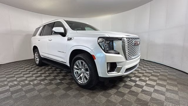 2023 White Frost Tricoat GMC Yukon Denali 4X4 SUV