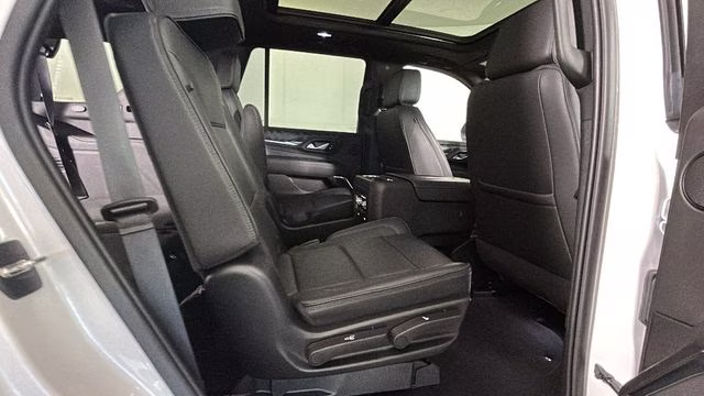 2023 White Frost Tricoat GMC Yukon Denali 4X4 SUV