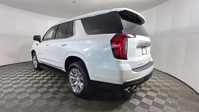 2023 White Frost Tricoat GMC Yukon Denali 4X4 SUV